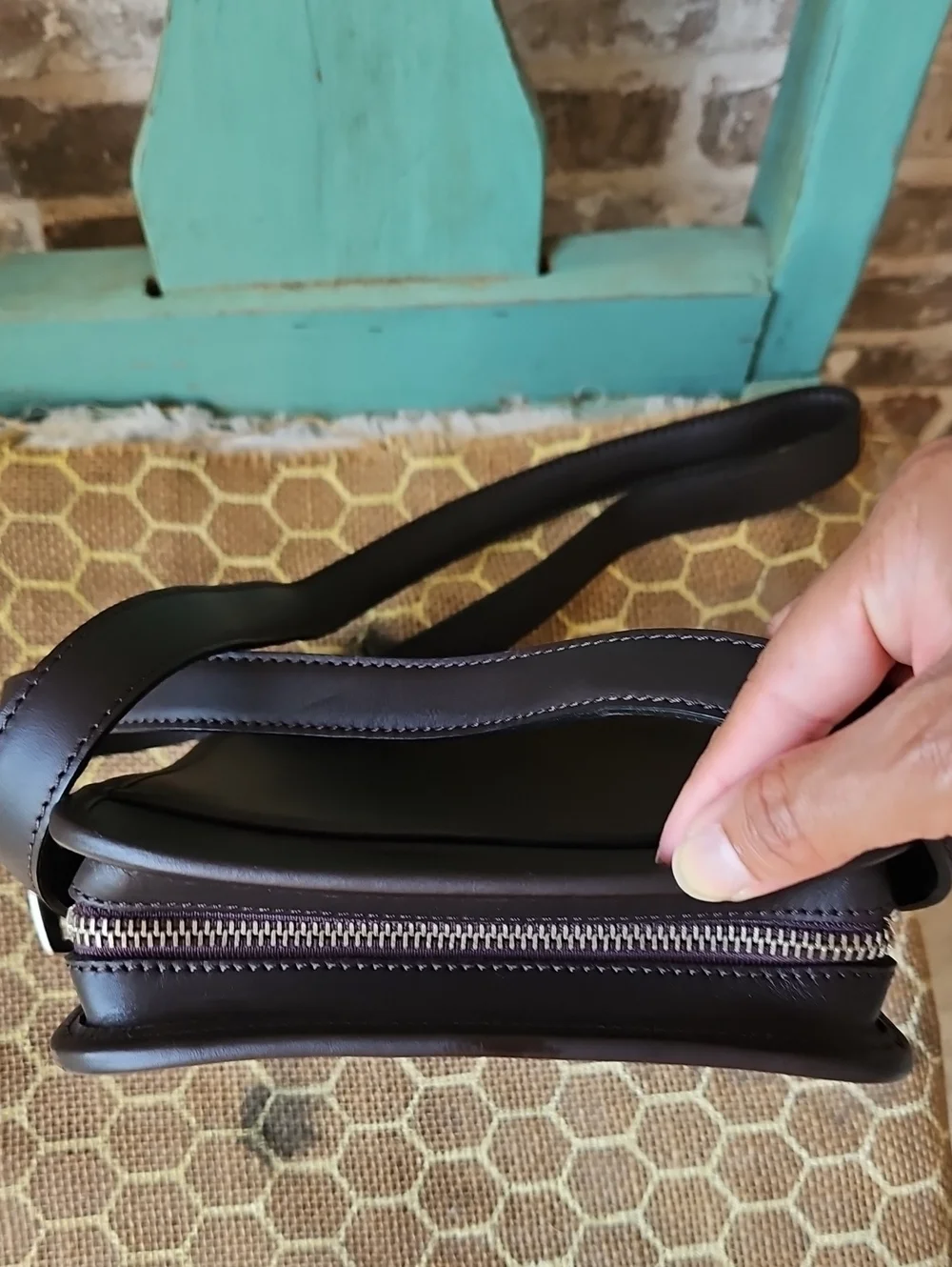 Coach excellent adjustable